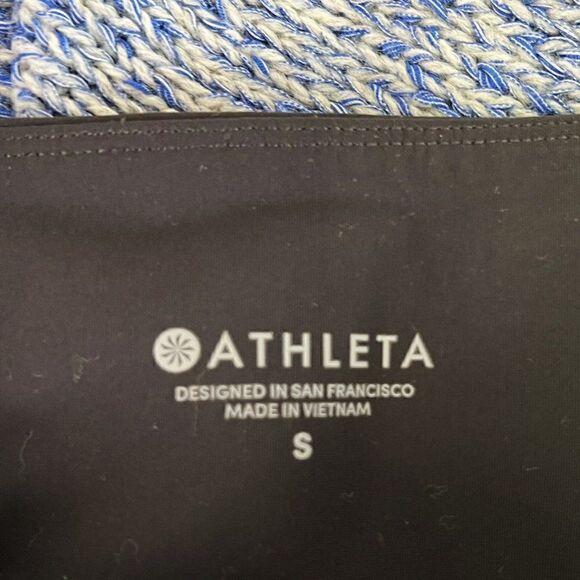 Athleta Black Stellar Crop Pull On Pants with Zip Pockets - Picture 8 of 10
